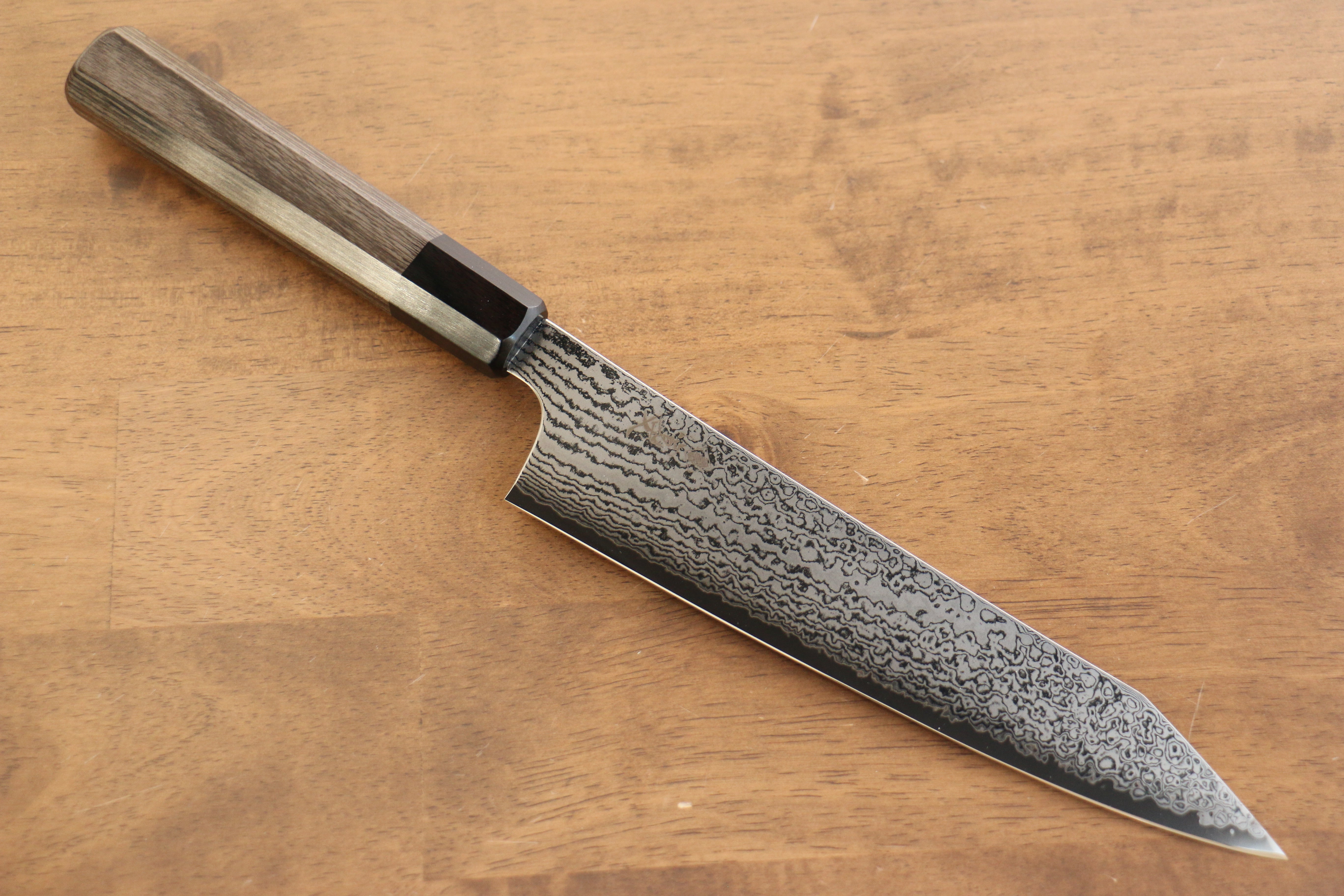 Kanjyo VG10 Damascus Kiritsuke Gyuto 210mm Gray Pakkawood Handle - Seisuke Knife