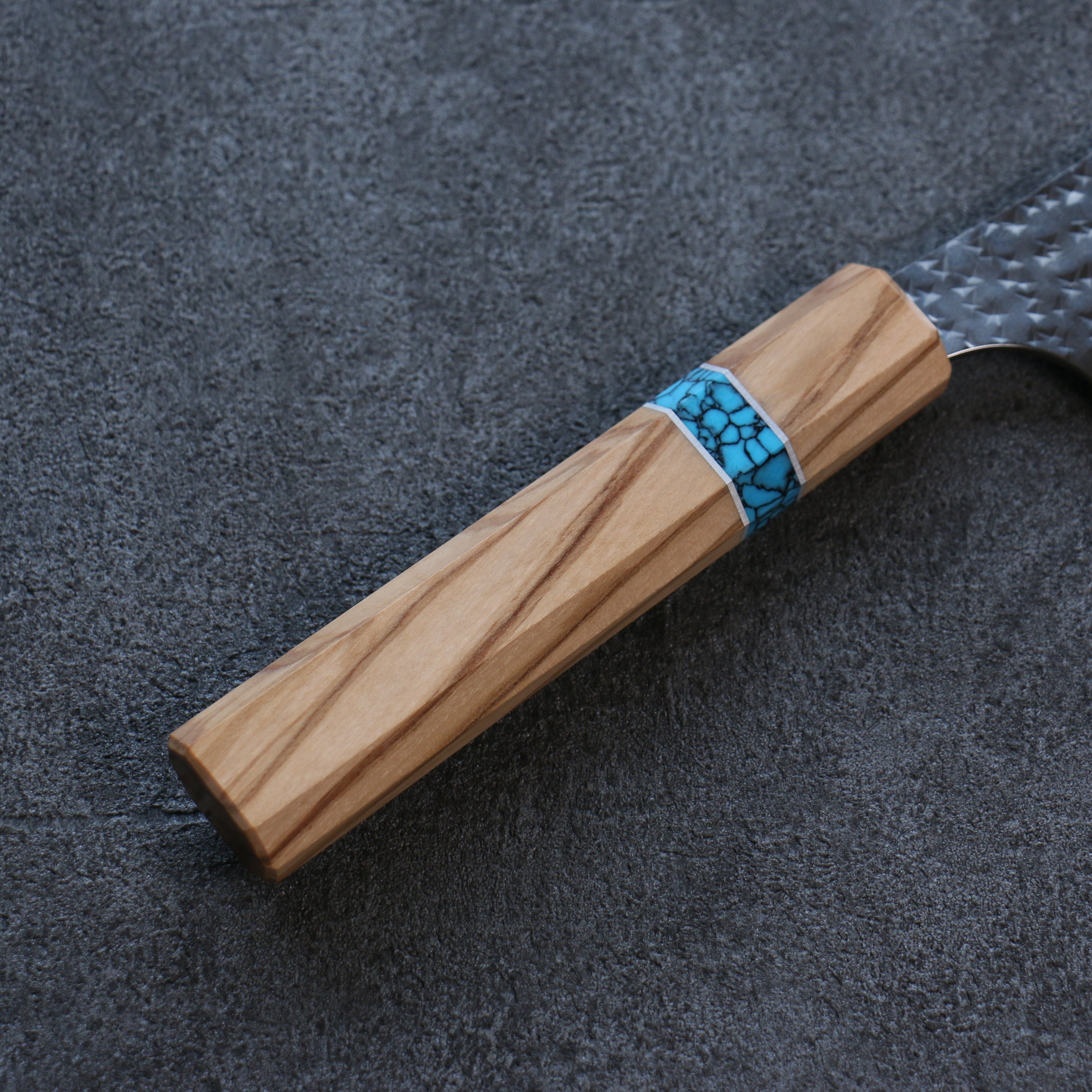 Yu Kurosaki Senko Ei SG2 Hammered Santoku 165mm Turquoise & Olive Handle - Seisuke Knife