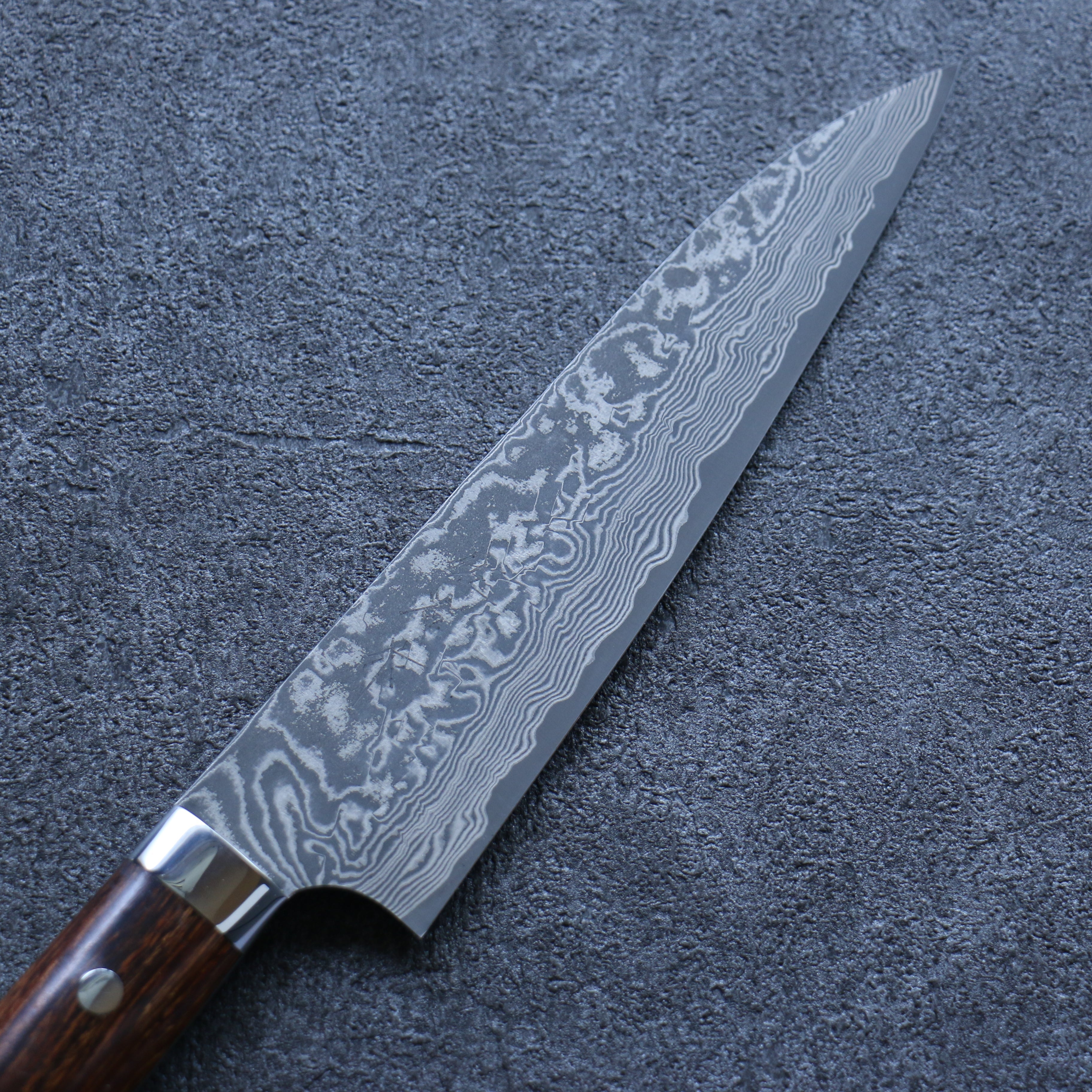 Takeshi Saji SG2 Black Damascus Gyuto 180mm Ironwood Handle - Seisuke Knife