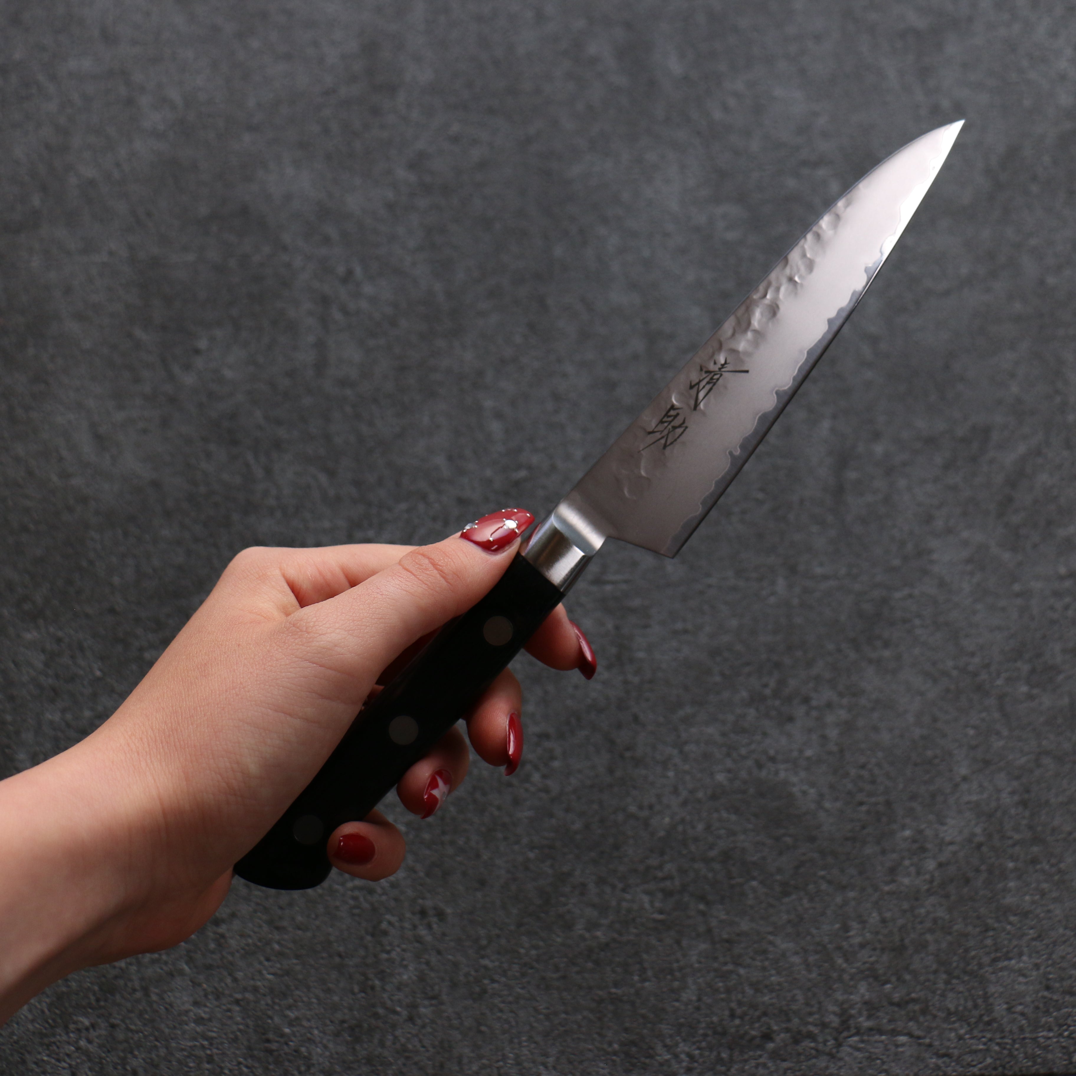 Seisuke VG5 Hammered Kasumitogi Petty-Utility 120mm Black Pakkawood Handle - Seisuke Knife