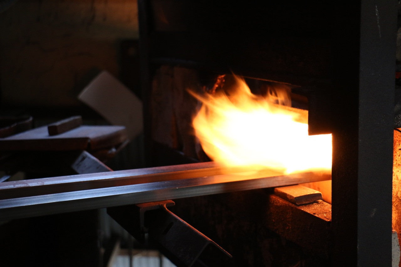 Shigeki Tanaka VG10 17 Layer Damascus Gyuto  210mm Red Pakka wood Handle - Seisuke Knife