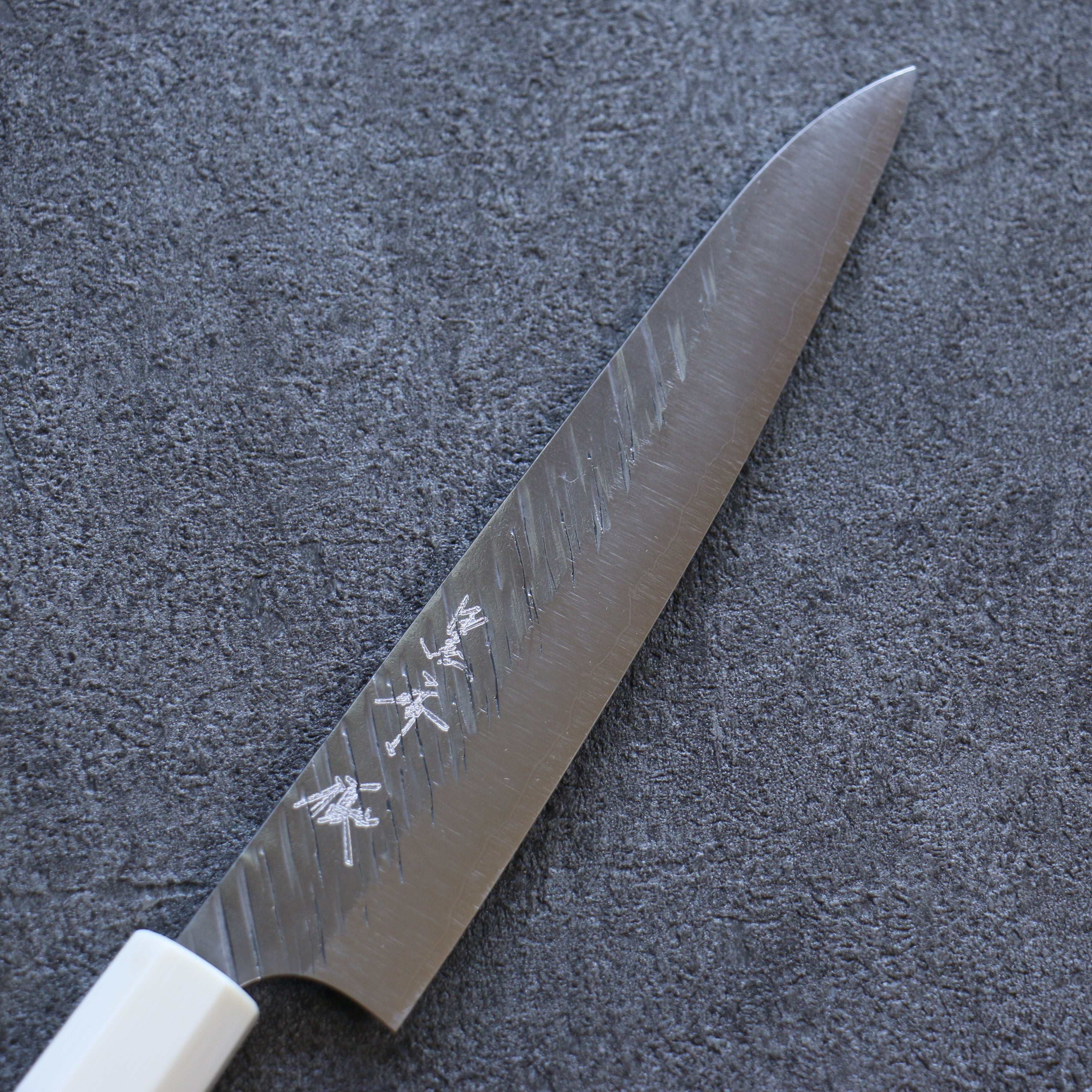 Yu Kurosaki Fujin SG2 Hammered Petty-Utility 150mm Stabilized wood (Birch Burl) Handle - Seisuke Knife