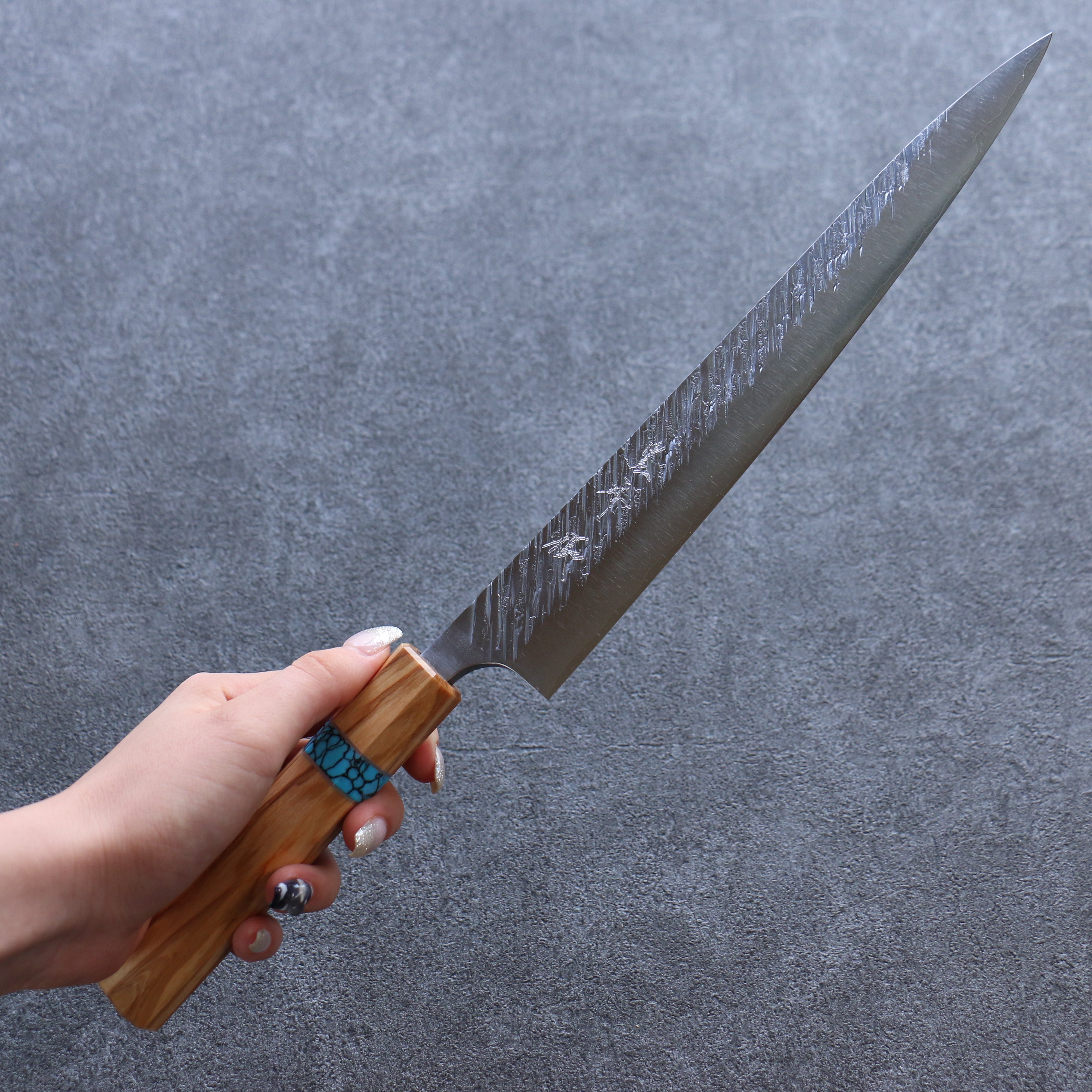 Yu Kurosaki Fujin SG2 Hammered Sujihiki 240mm Olive tree(ferrule: Turquoise) Handle - Seisuke Knife