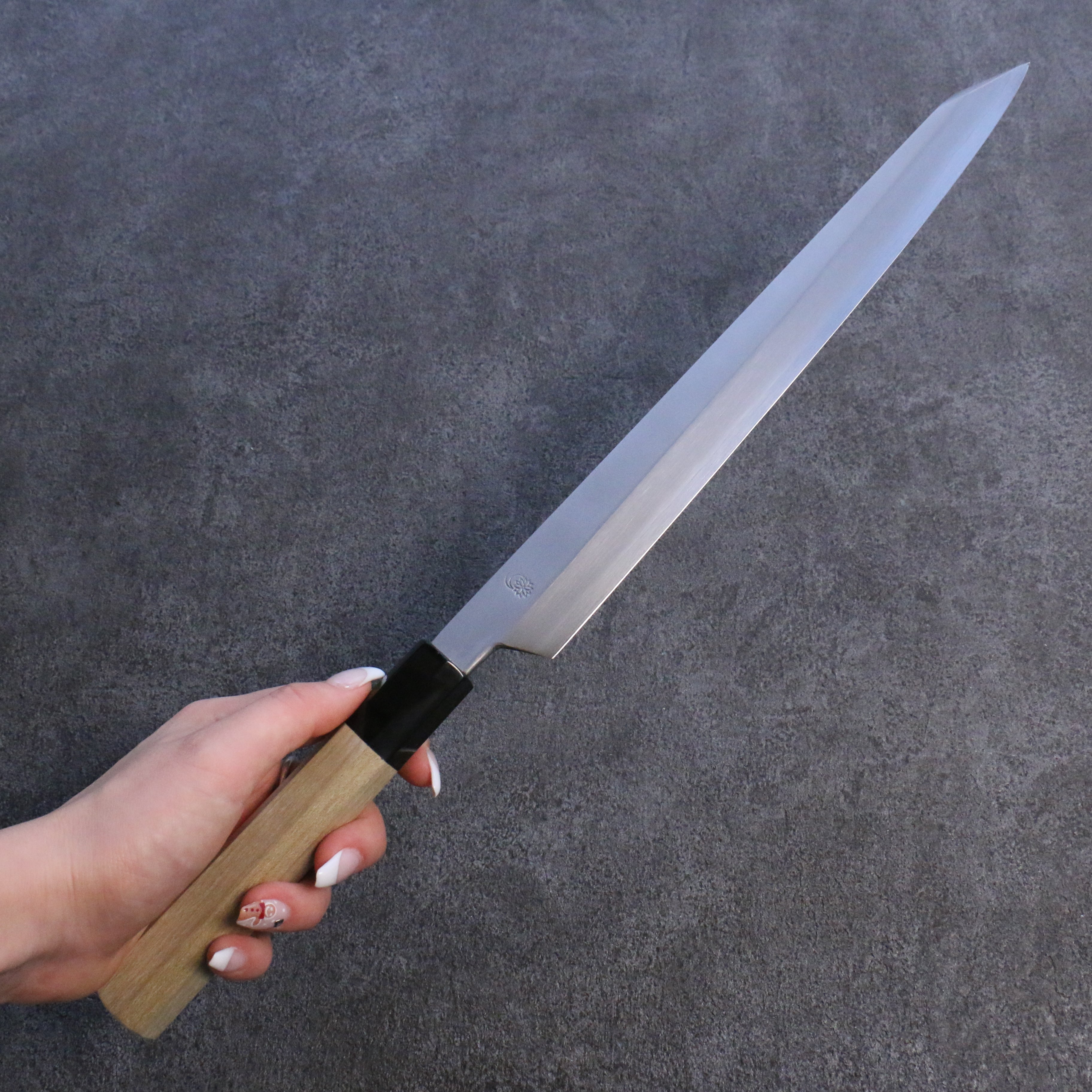 Kikuzuki Silver Steel No.3 Bokashi Kiritsuke Yanagiba  270mm Magnolia Handle - Seisuke Knife