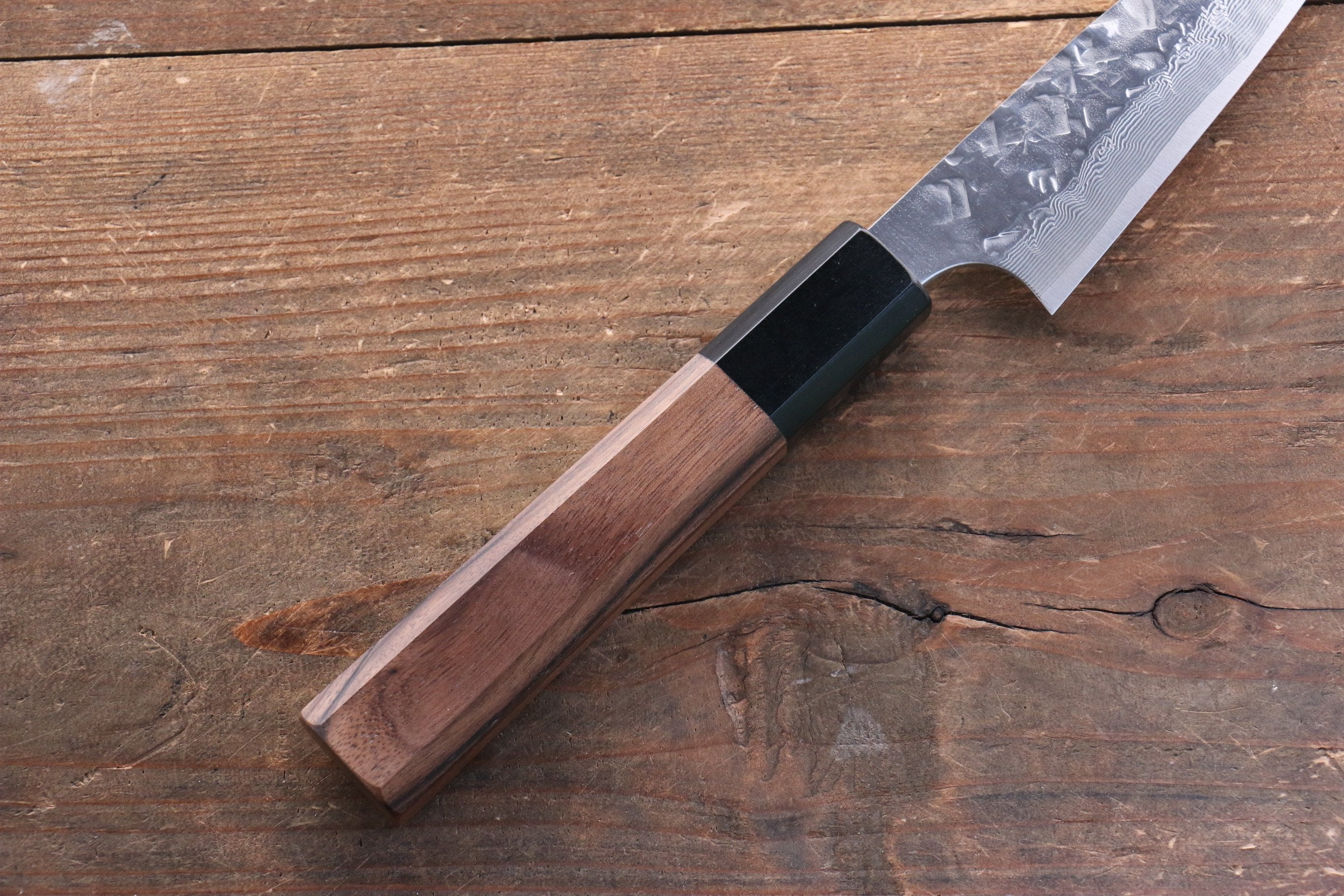 Takeshi Saji VG10 Diamond Finish Hammered Damascus Petty-Utility 90mm Walnut Handle - Seisuke Knife