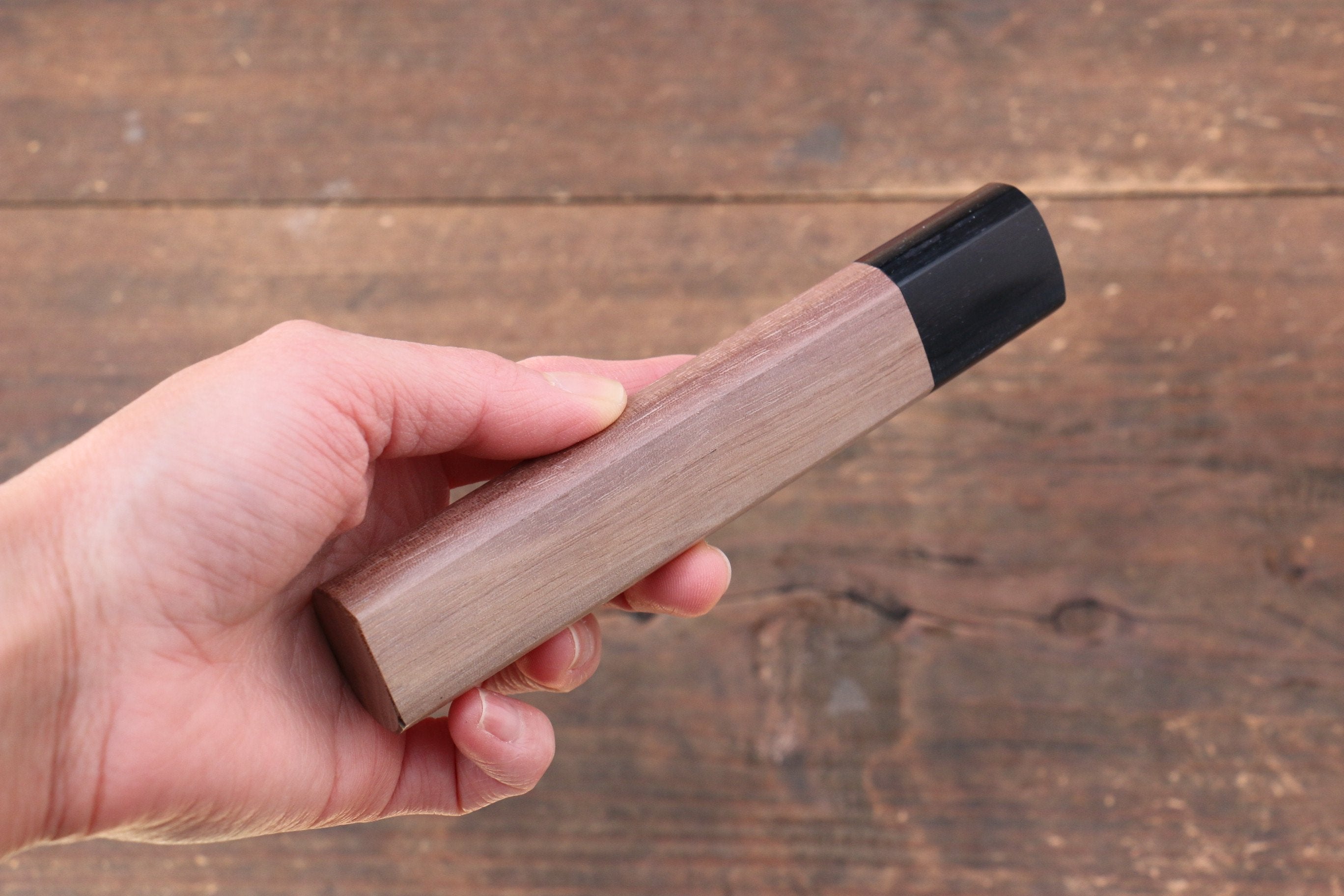 Octagonal Walnut Knife Handle (Medium) - Seisuke Knife