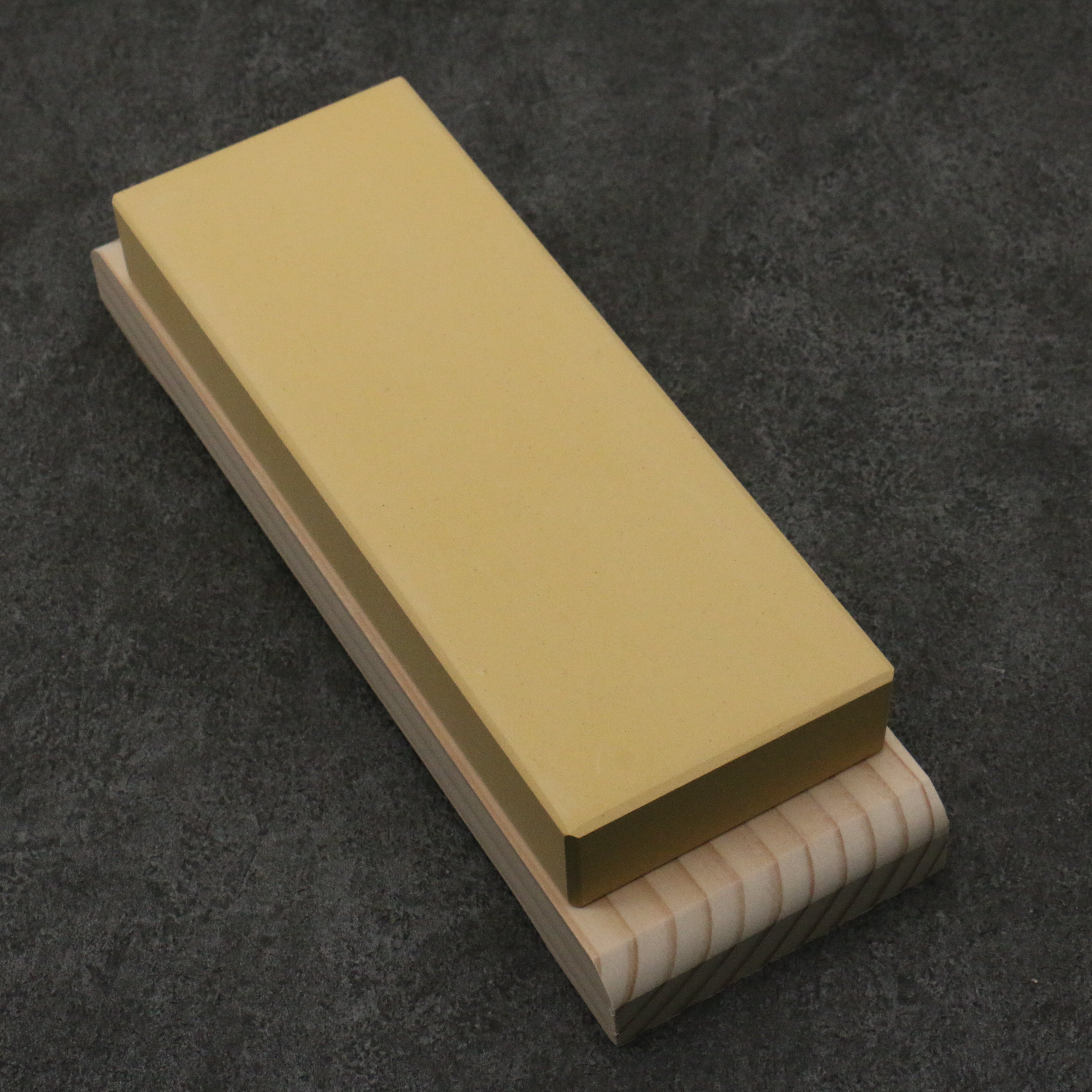 Imanishi Ceramic H25 series (With Stand) Sharpening Stone  #4000 205mm x 75mm x 25mm - Seisuke Knife