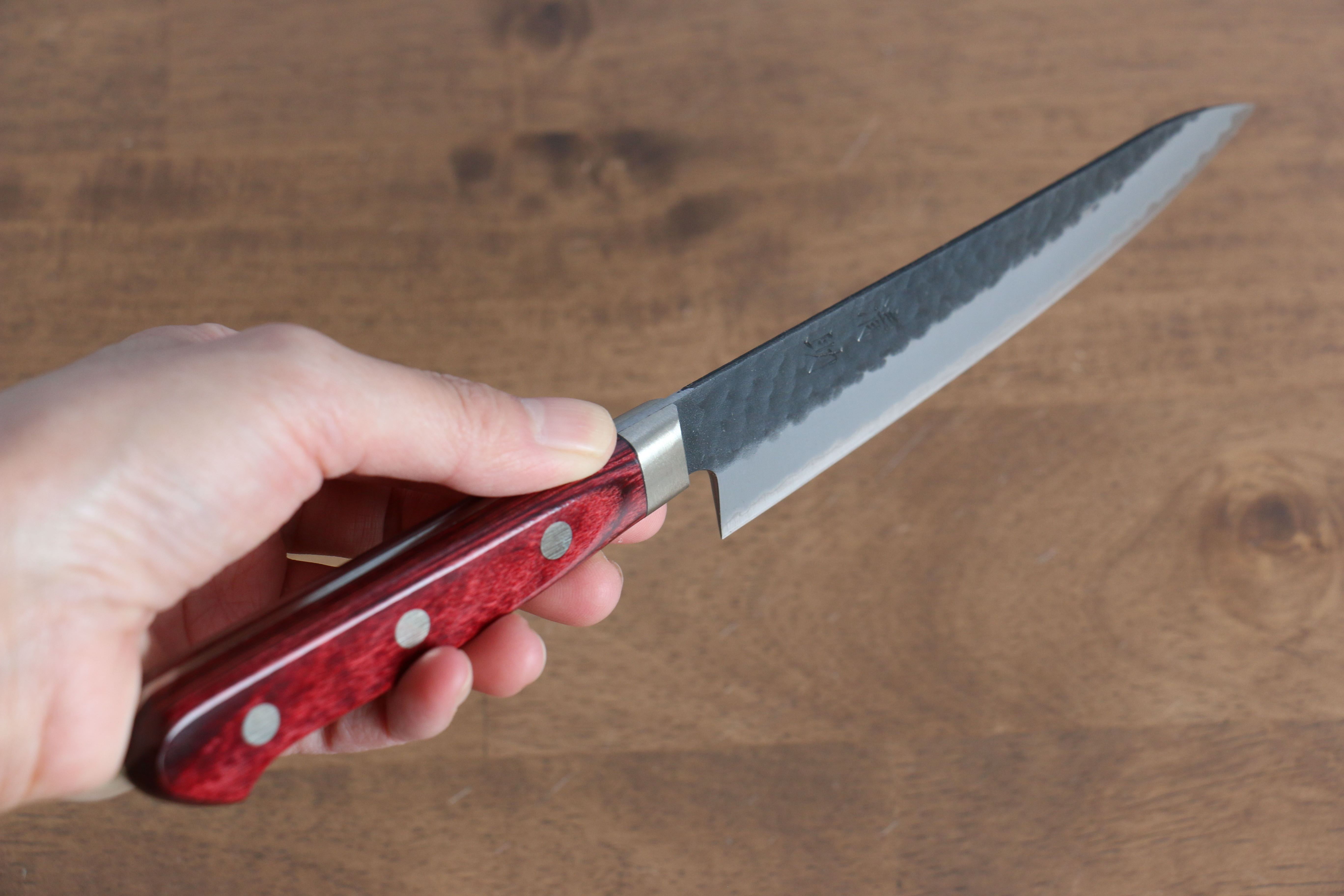 Seisuke Blue Super Hammered Kurouchi Petty-Utility 135mm Red Pakkawood Handle - Seisuke Knife