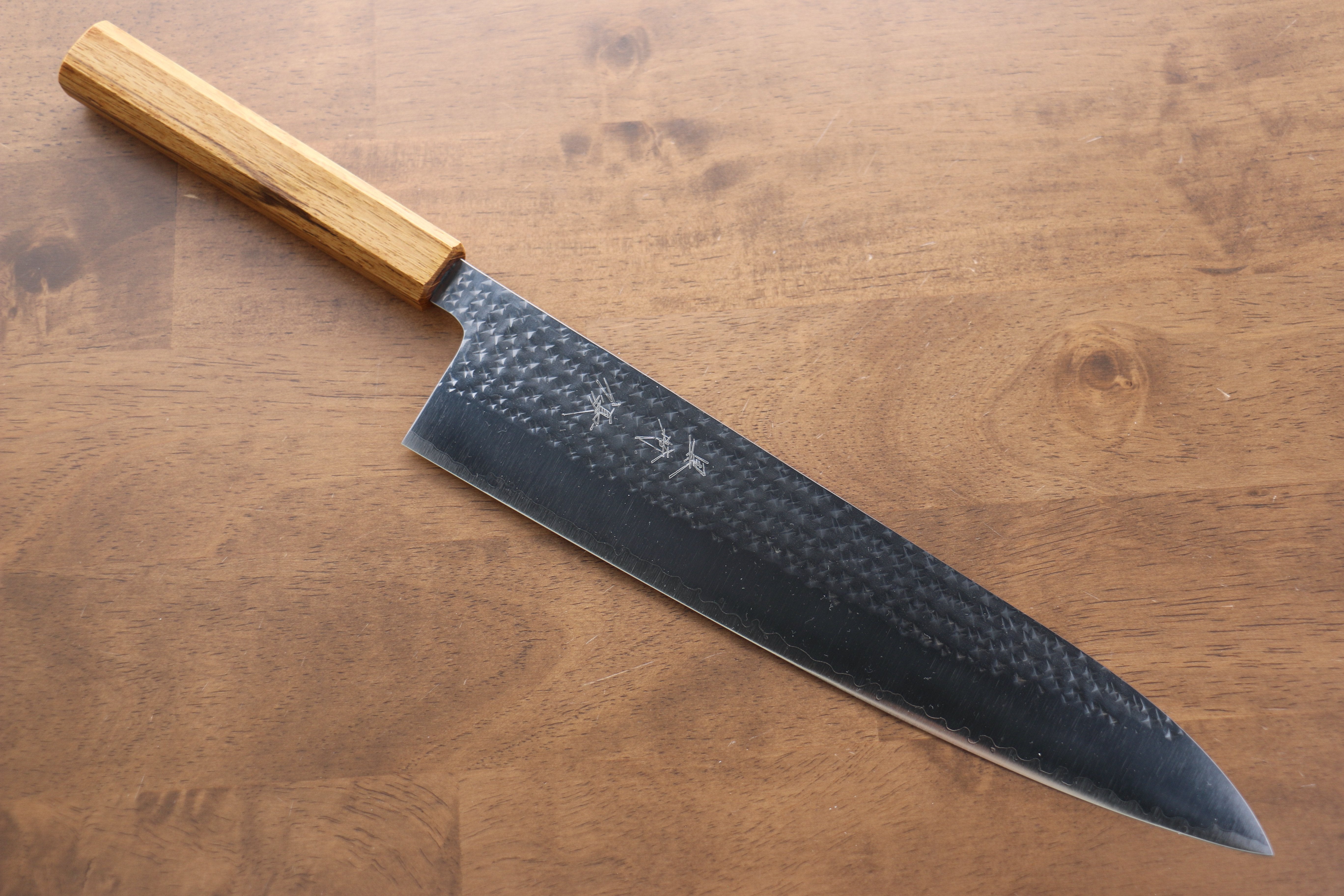 Yu Kurosaki Senko SG2 Hammered Gyuto 270mm with Lacquered Oak Handle - Seisuke Knife