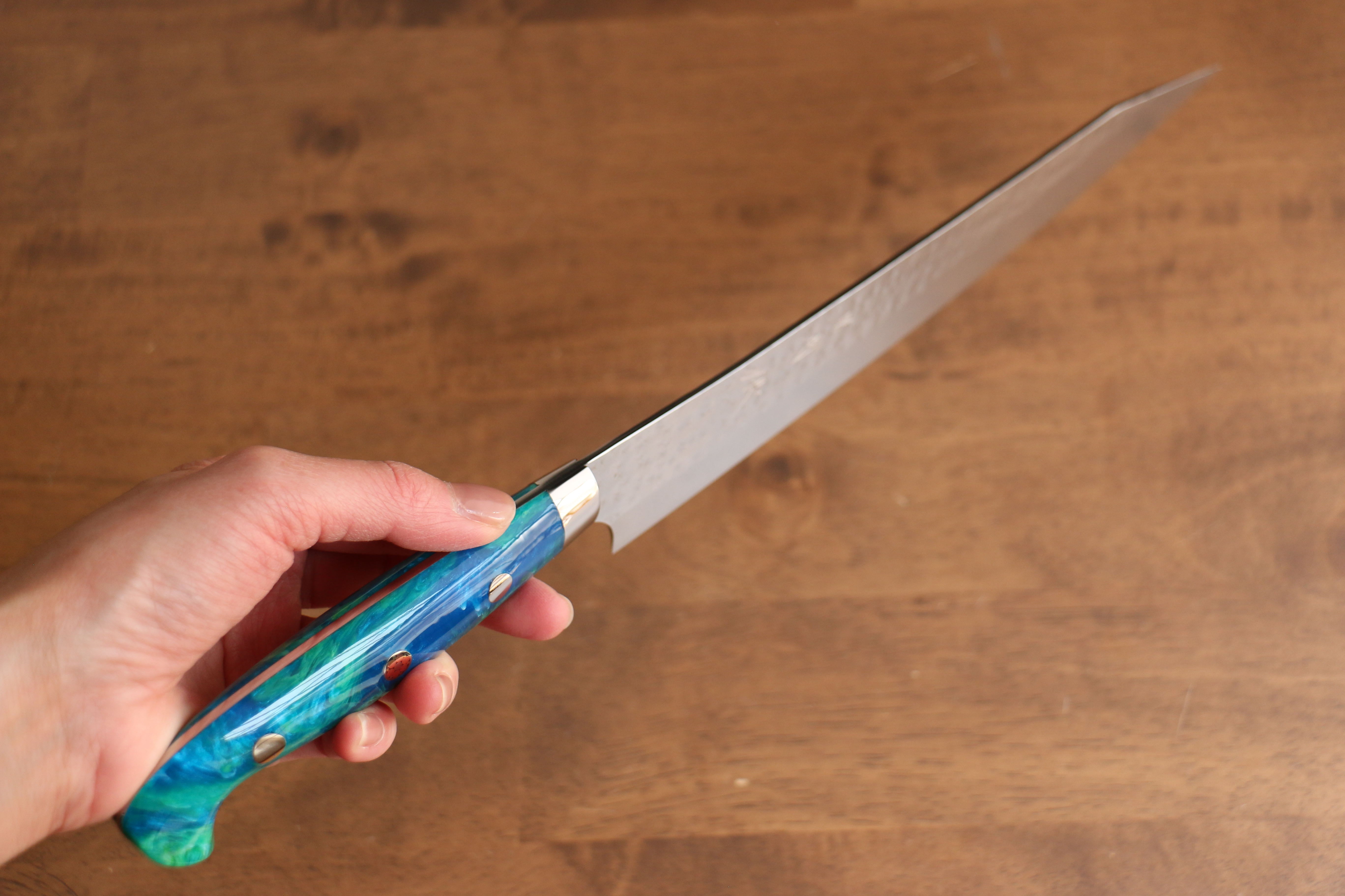 Yu Kurosaki Senko Ei SG2 Hammered Sujihiki 240mm Blue Green Acrylic Handle - Seisuke Knife