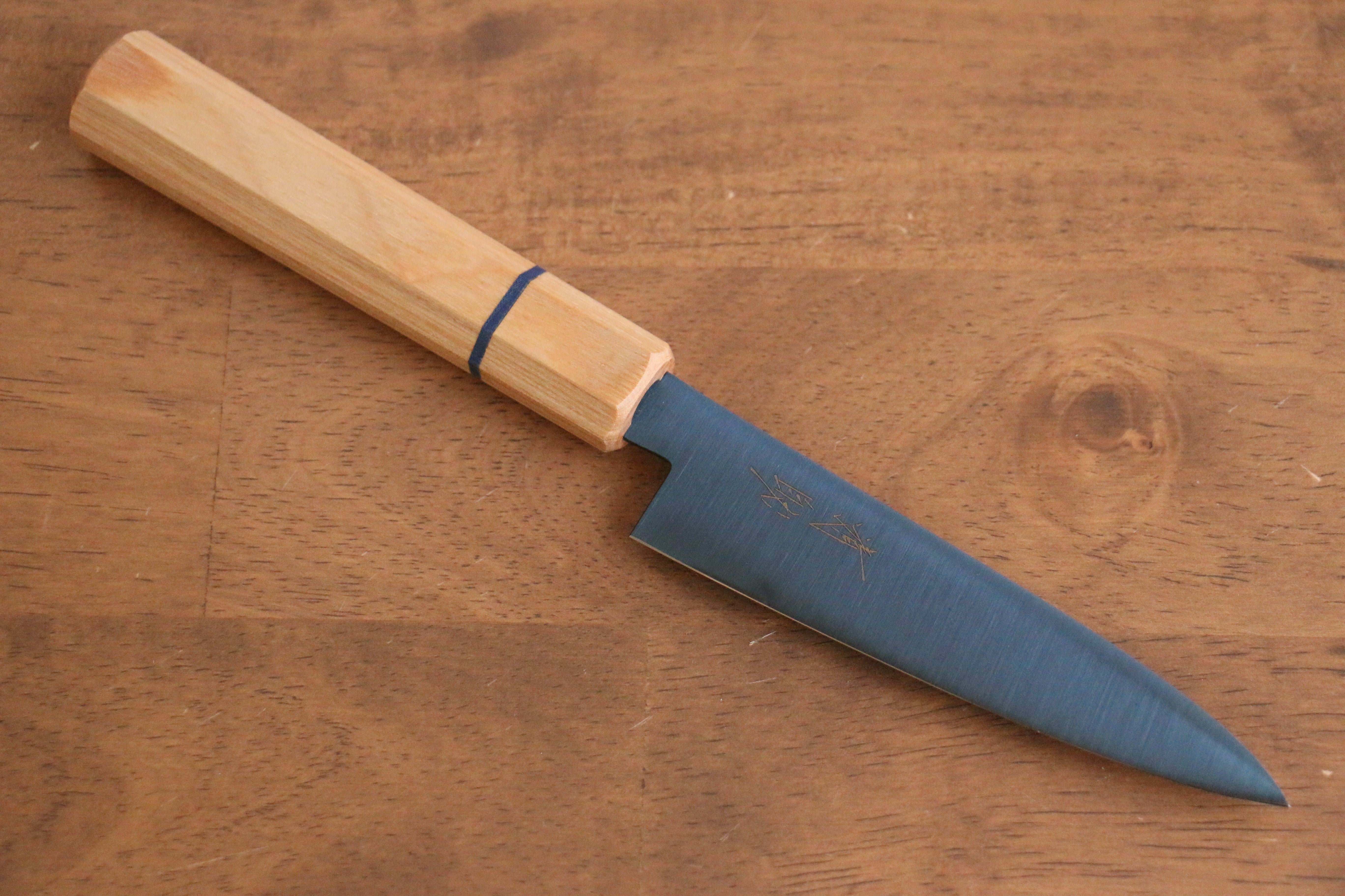 Seisuke SK-85 Ion plating Petty-Utility 120mm White Wood Handle - Seisuke Knife