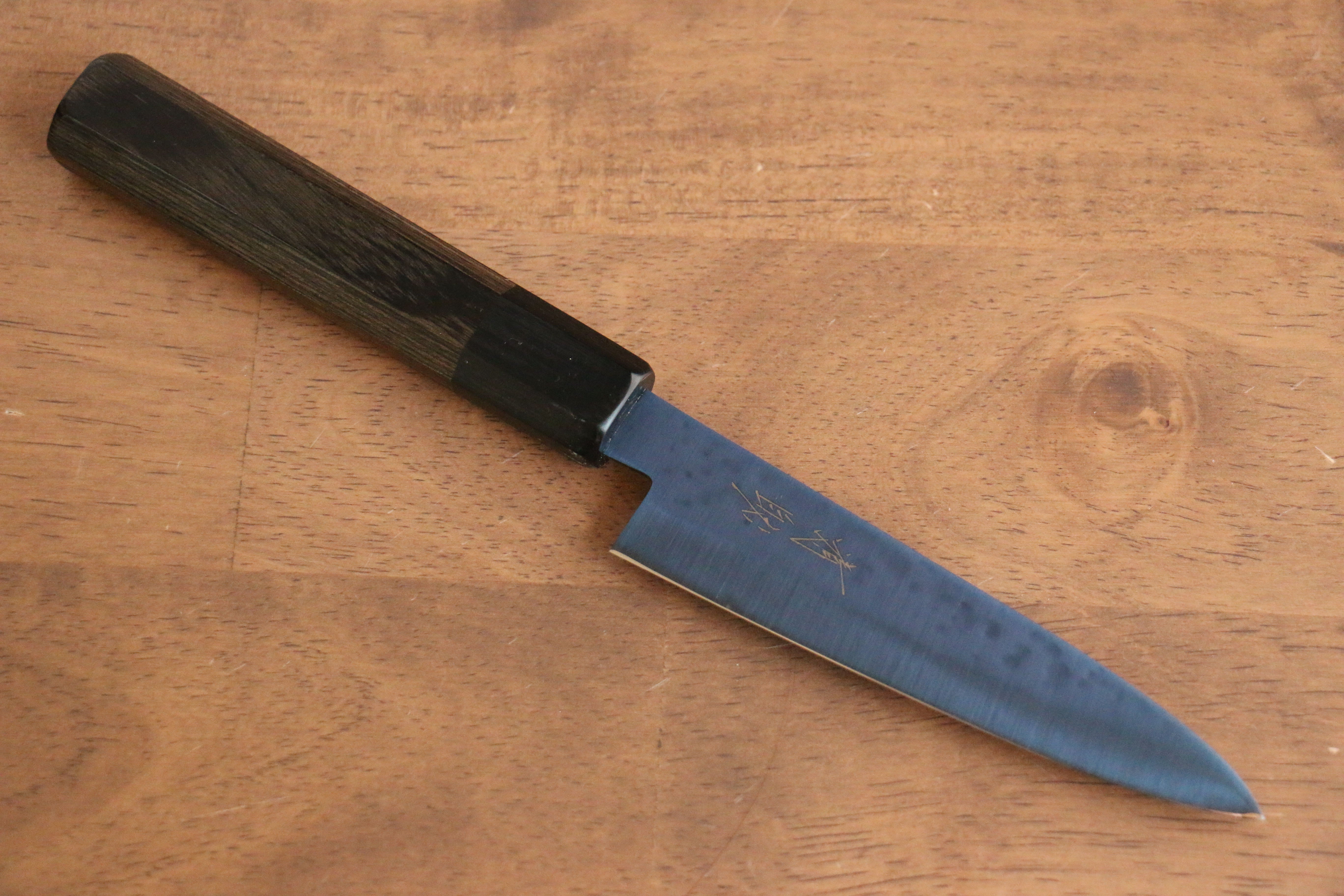 Seisuke SK-85 Ion-Plated Hammered Petty-Utility 120mm Gray Pakkawood Handle - Seisuke Knife