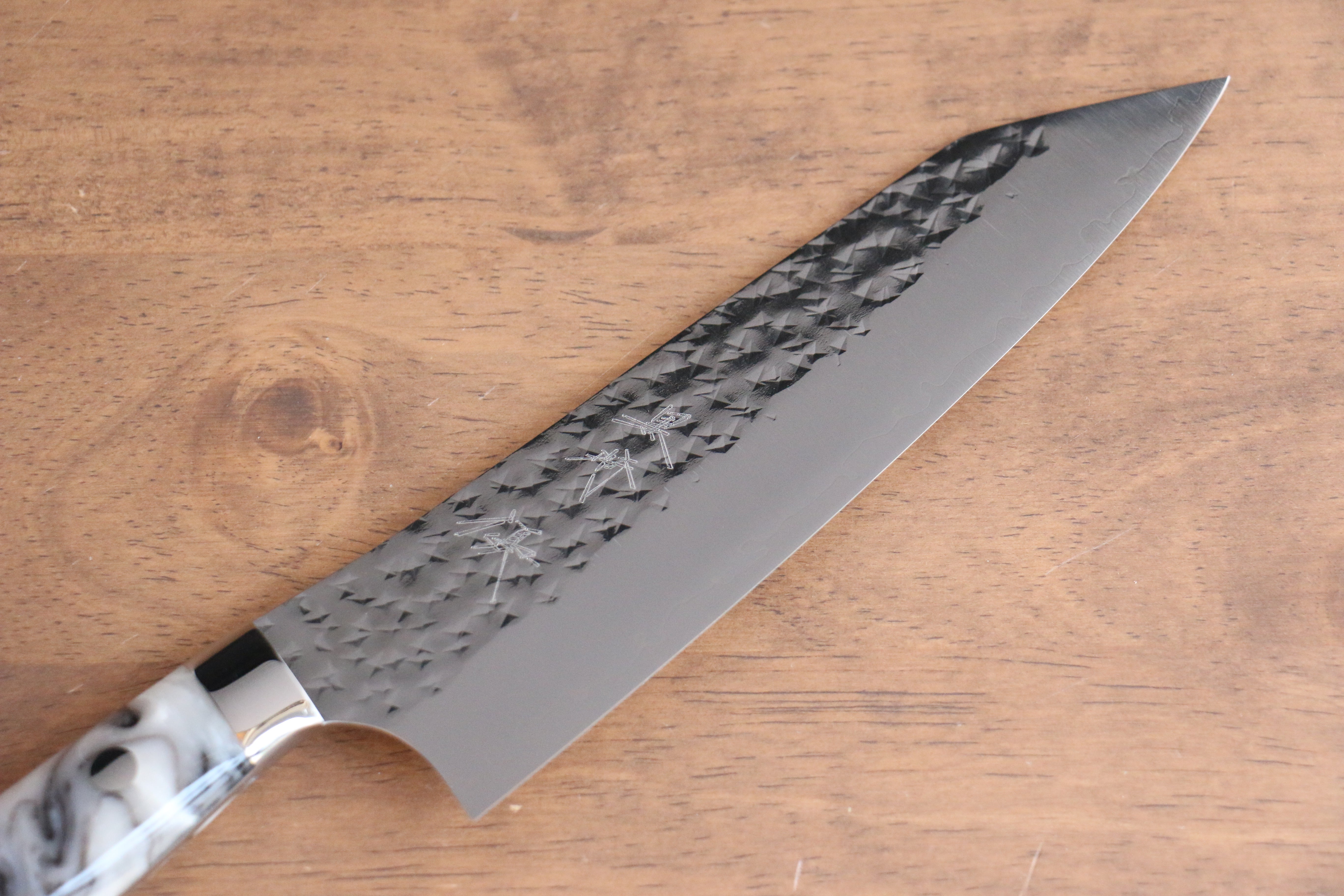 Yu Kurosaki Senko Ei SG2 Hammered Bunka 165mm Gray Acrylic Handle - Seisuke Knife