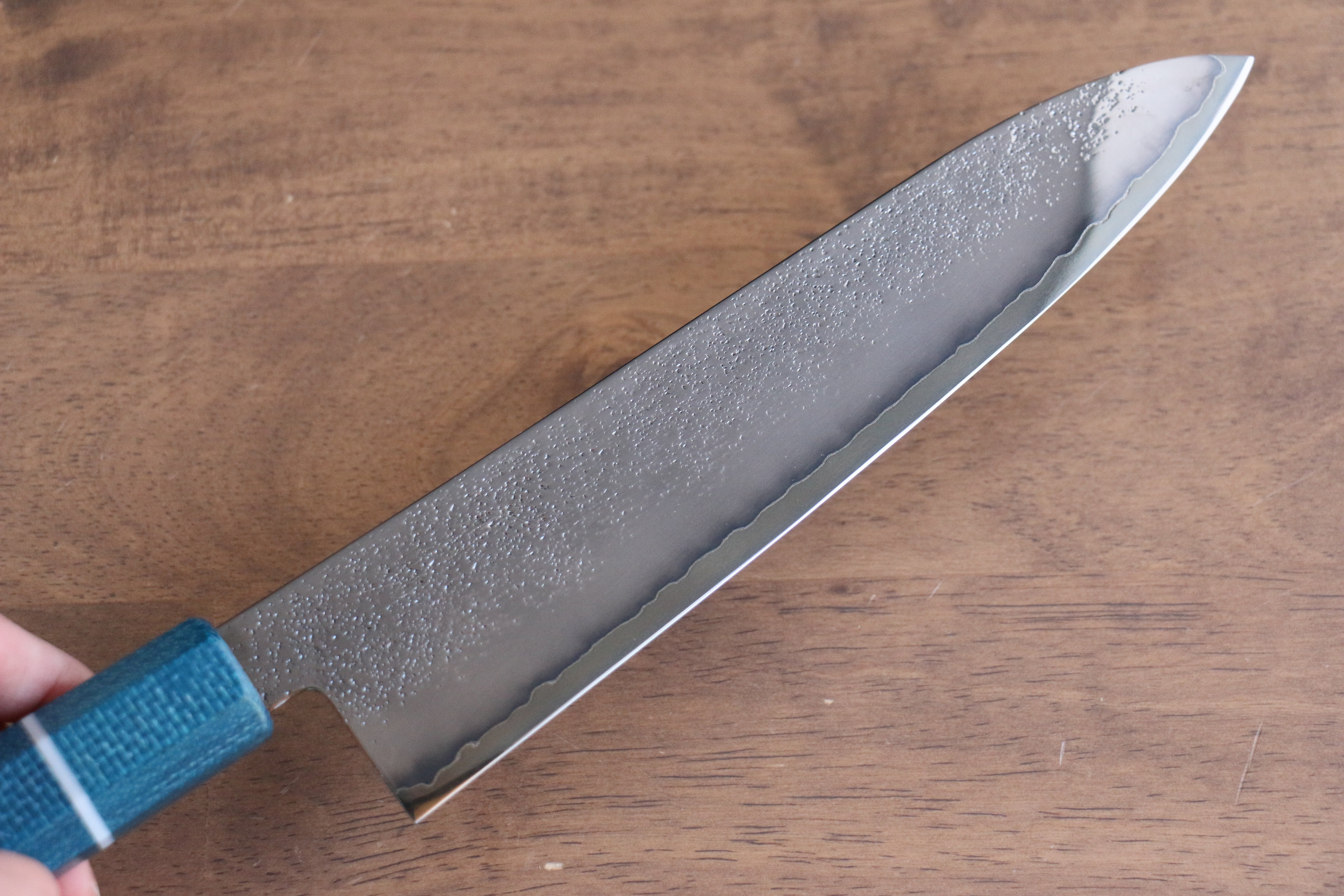 Seisuke VG5 Nashiji black dye Gyuto 210mm Blue Canvas Micarta Handle - Seisuke Knife